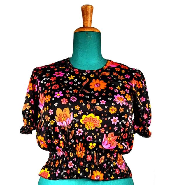 Maglietta anni 70 fantasia a fiori