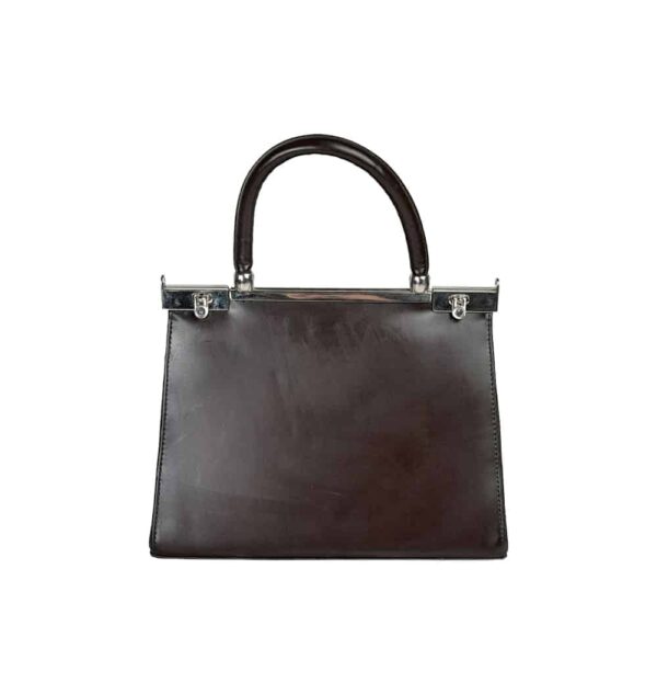 Borsa nera in pelle.