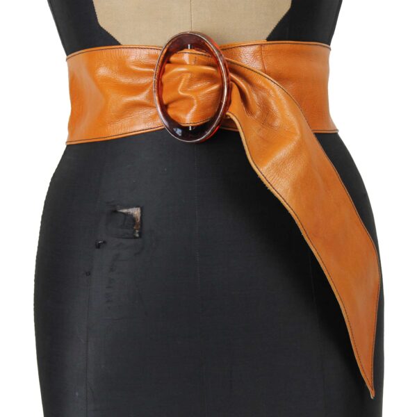 Cintura in pelle marrone